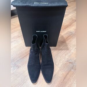 Saint Laurent Dakota Black Suede Chelsea Boots EU42.5 US 9.5 552489 BT300 W/box